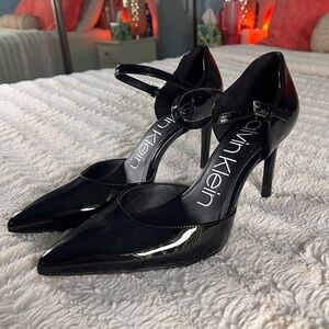 Calvin Klein Mary-Janes Patent Leather Pump D’Orsay NEW